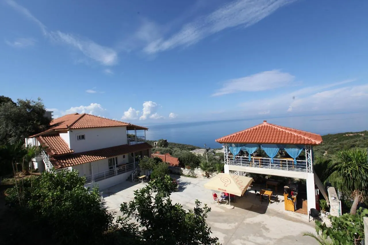Vila Riza Veliu Piqeras Албания