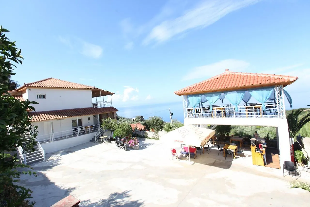 *** Апарт-отель Vila Riza Veliu Piqeras Албания