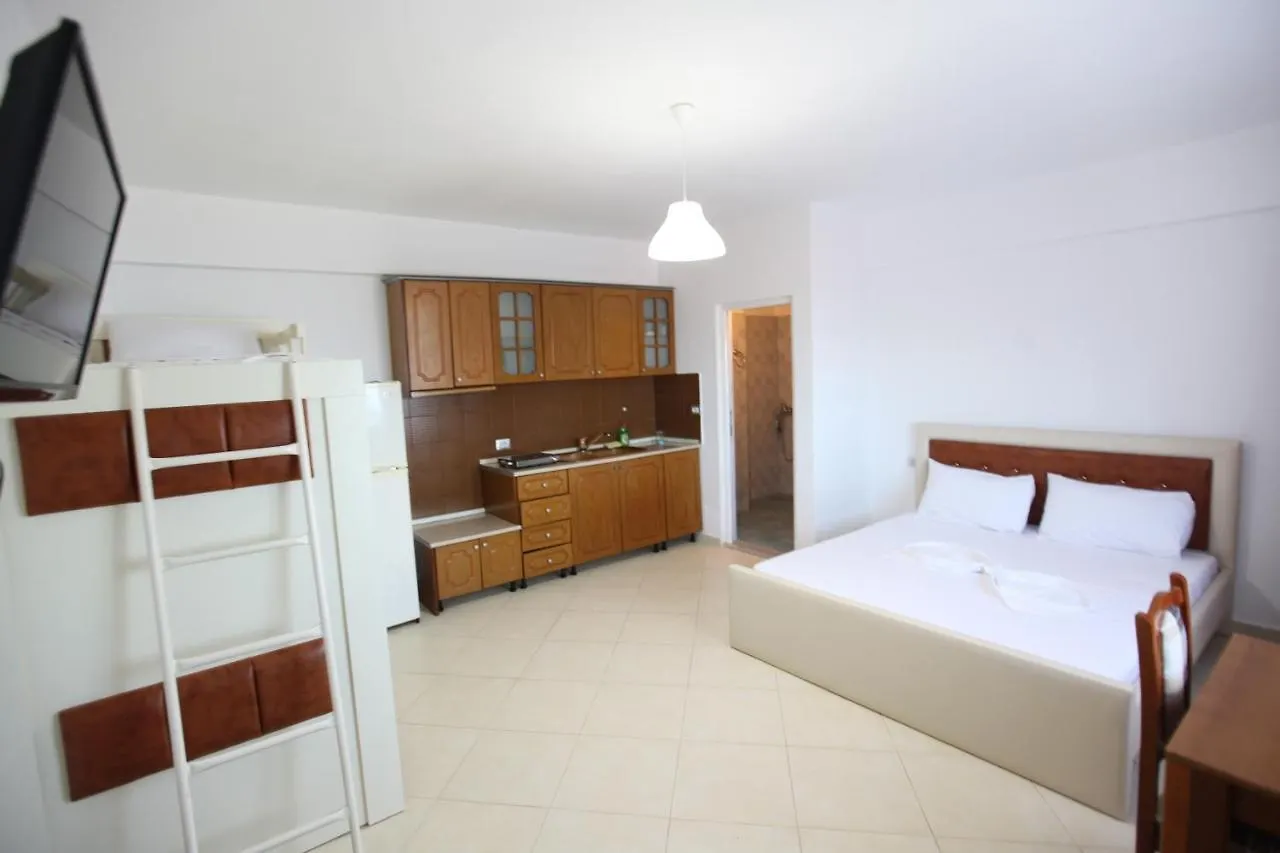 Апарт-отель Vila Riza Veliu Piqeras